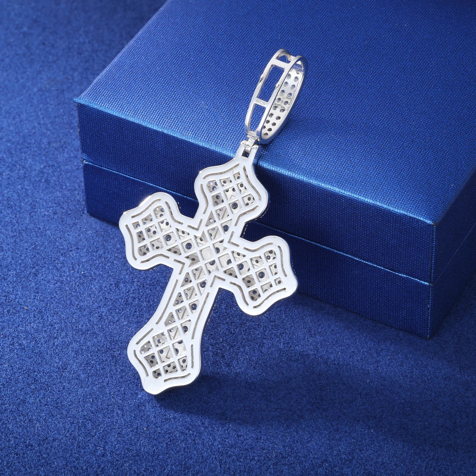 Moissanite Cross Pendant – D VVS Full Iced Out Design | 925 Sterling Silver Hip Hop Jewelry for Men & Women