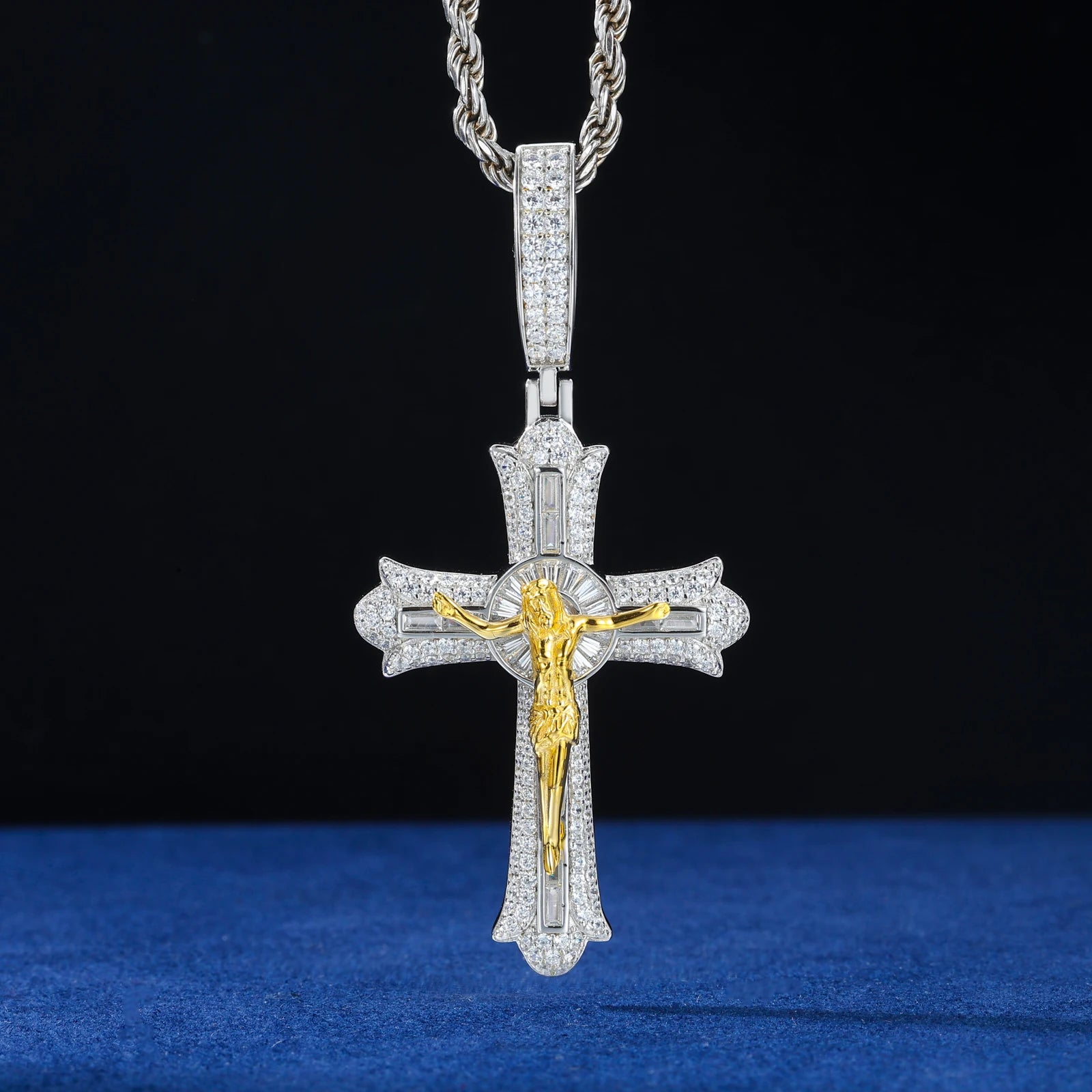 Moissanite Cross Pendant – D VVS Jesus Crucifix | 18K Gold Plated 925 Silver Religious Jewelry for Men & Women
