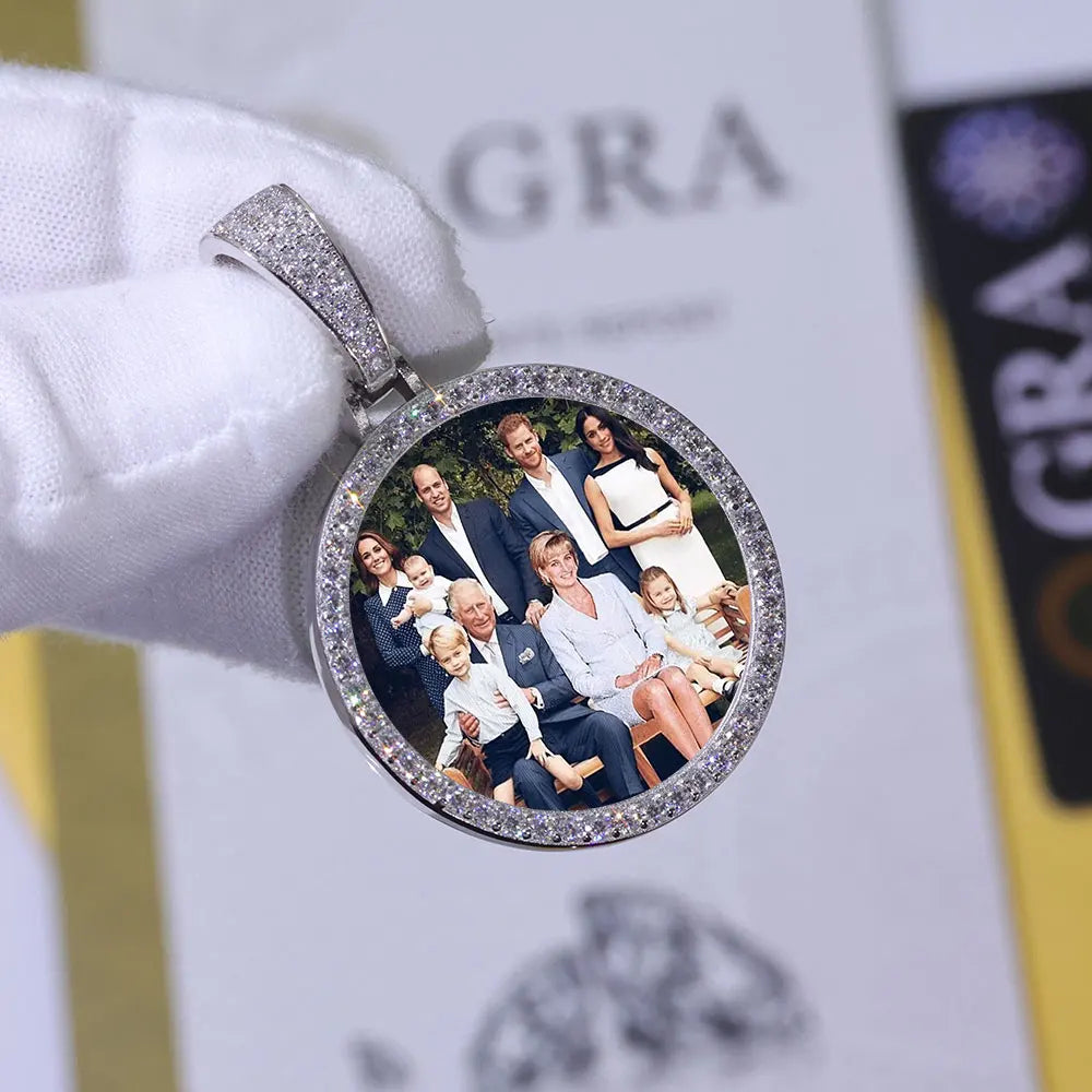 Moissanite Photo Pendant – Custom Circle Picture Chain | 925 Sterling Silver Hip Hop D Color VVS Diamond Pendant Necklace for Men & Women