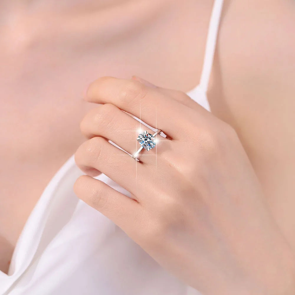 Moissanite Ring – 0.5ct 1ct 2ct 3ct Oval Egg-Shaped Design | 18K Gold Plated 925 Sterling Silver Simple Wedding Ring for Women