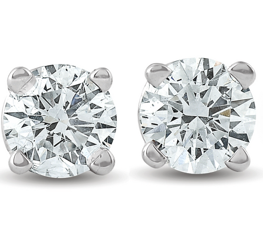 Plain studs moissanite